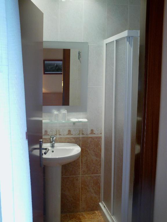 Hotel Mont-Roig ภายนอก รูปภาพ